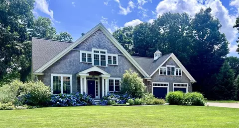 27 Bemis St, Weston, MA 02493