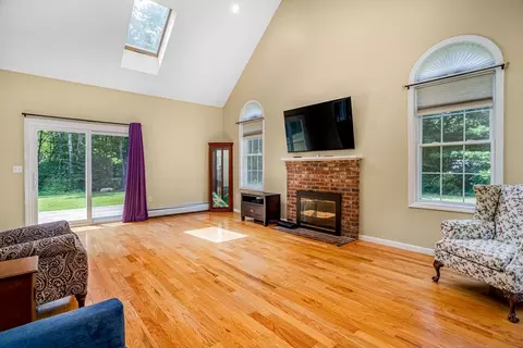 136 River Rd, Pepperell, MA 01463 photo 4