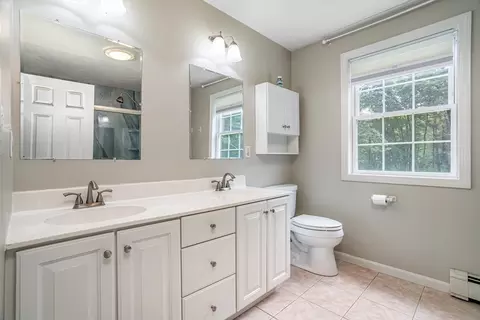 136 River Rd, Pepperell, MA 01463 photo 8