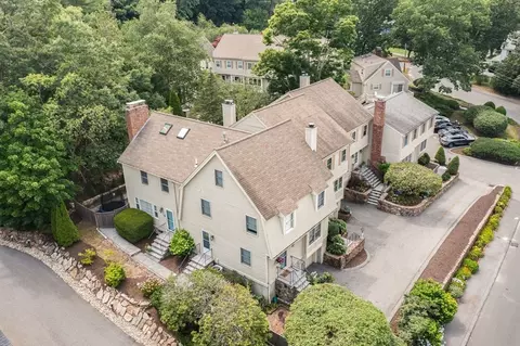 26 Pleasant # B, Wellesley, MA 02482