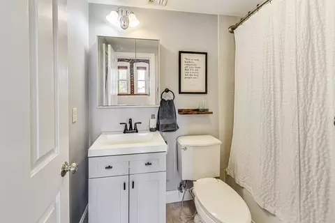 Bath - 50 Floyd St #11, Everett, MA 02149 photo 1 of 2