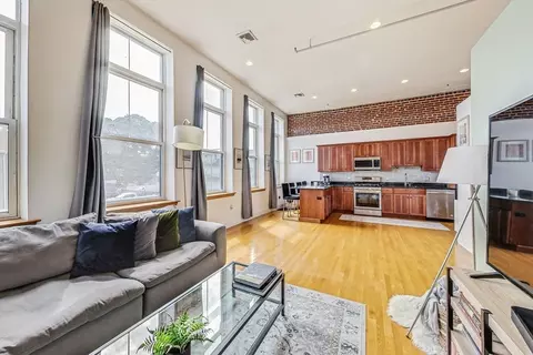 Other - 50 Floyd St #11, Everett, MA 02149 photo 1 of 8
