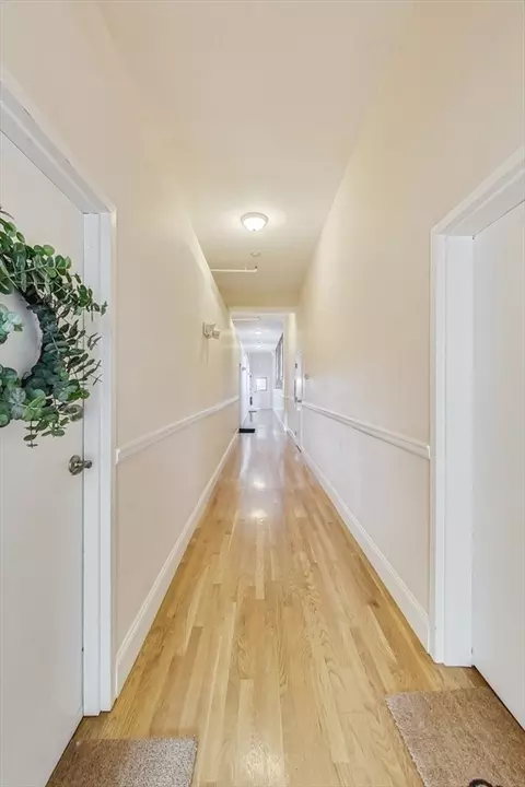 Entry Way - 50 Floyd St #11, Everett, MA 02149 photo 3 of 4