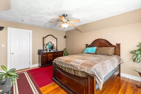 Bedroom - 15 Calhoun Ave, Everett, MA 02149 photo 1 of 8