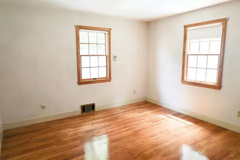 Bedroom - 12 Forest St, Danvers, MA 01923 photo 2 of 6