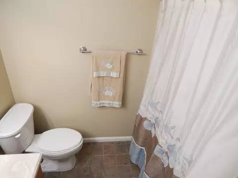 16 Beals Cove Rd #D, Hingham, MA 02043 photo 15