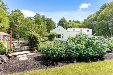 621 King St, Raynham, MA 02767 photo 28