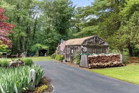 621 King St, Raynham, MA 02767 photo 33