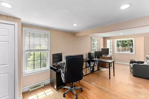 621 King St, Raynham, MA 02767 photo 19