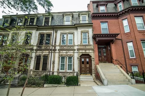774 E Broadway, Boston, MA 02127 photo 3