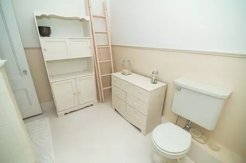 774 E Broadway, Boston, MA 02127 photo 28