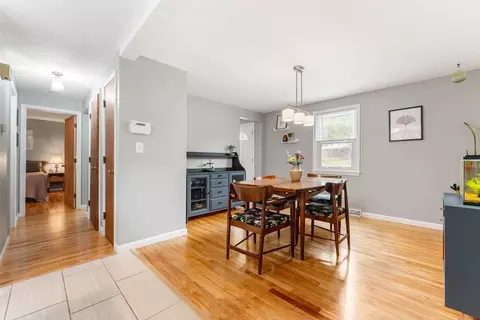 6 Nutmeg Dr, Worcester, MA 01603 photo 10
