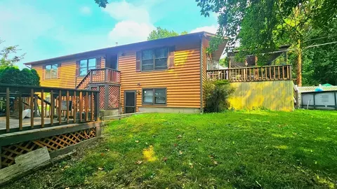 155 Narragansett St, Fall River, MA 02720 photo 2