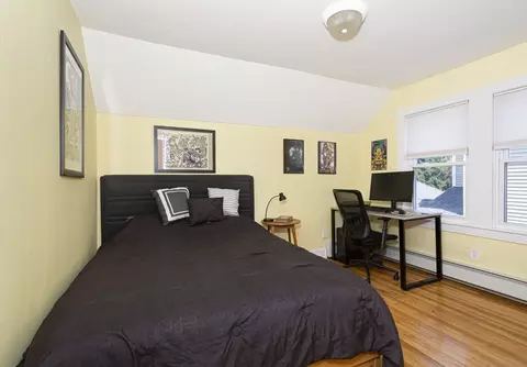 Bedroom - 5 Bent Ave, Maynard, MA 01754 photo 3 of 6