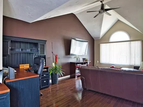 700 Shore Dr #9-907, Fall River, MA 02721 photo 5