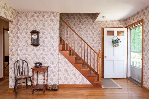 Entry Way - 80 Thurlow St, Georgetown, MA 01833 photo 2 of 5