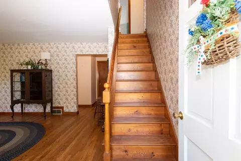 Entry Way - 80 Thurlow St, Georgetown, MA 01833 photo 5 of 5