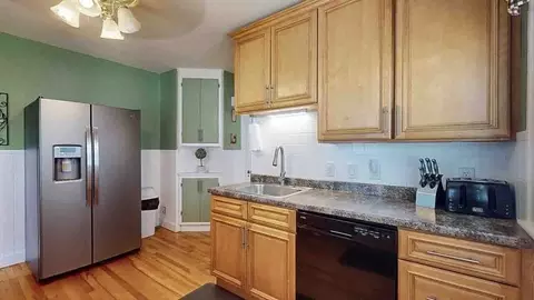 79 Tower St, Worcester, MA 01606 photo 15
