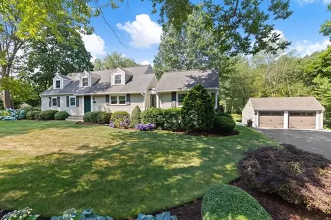 243 Old Main St, Marshfield, MA 02050