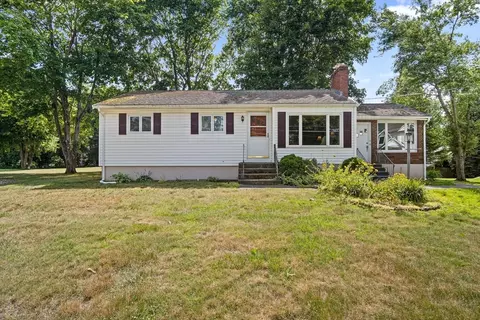 3 Brantwood Ln, Burlington, MA 01803