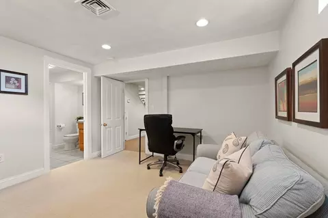 75 Blueberry Ln, Reading, MA 01867 photo 33