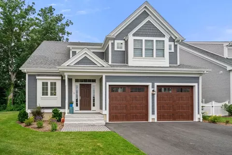 16 Sunset Way #16, Medfield, MA 02052