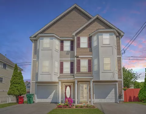 63 Manchester St #A, Lowell, MA 01852