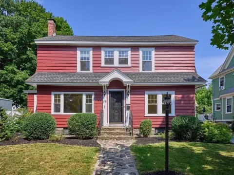 Exterior - 26 Monroe Ave, Worcester, MA 01602 photo 2 of 9