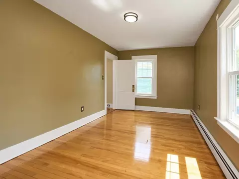 Bedroom - 26 Monroe Ave, Worcester, MA 01602 photo 1 of 5