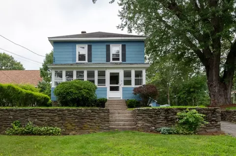 13 Rural St, Worcester, MA 01604