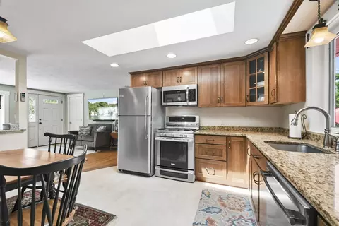 Kitchen - 1 Val Rd, Westminster, MA 01473 photo 1 of 2