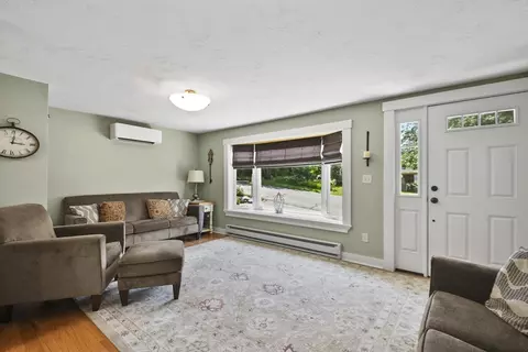 Living - 1 Val Rd, Westminster, MA 01473 photo 1 of 3