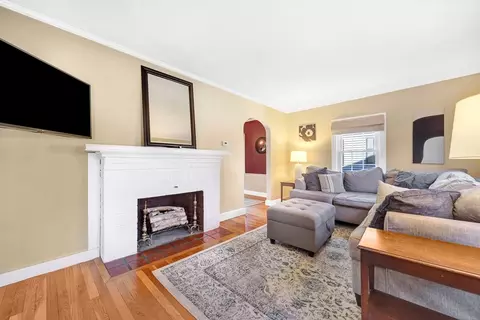 319 Appleton St, Arlington, MA 02476 photo 5