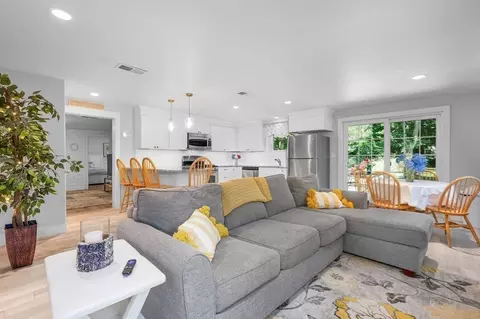 36 Riverside Rd, Mashpee, MA 02649 photo 11