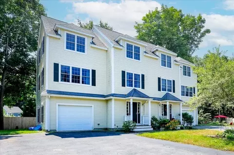 10 Morphew Ln # A, Rowley, MA 01969