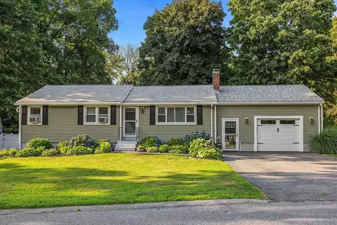 649 Elm St, Marlborough, MA 01752