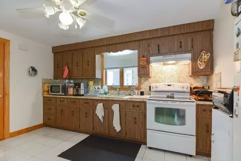 33 Wilbur St, Everett, MA 02149 photo 6