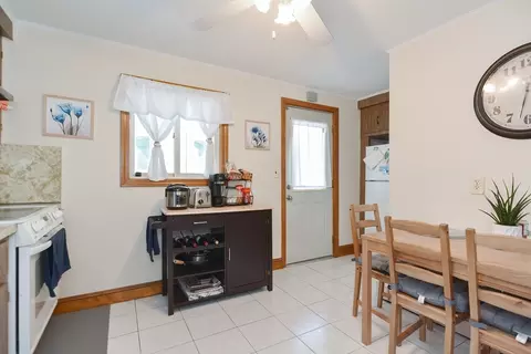 33 Wilbur St, Everett, MA 02149 photo 21