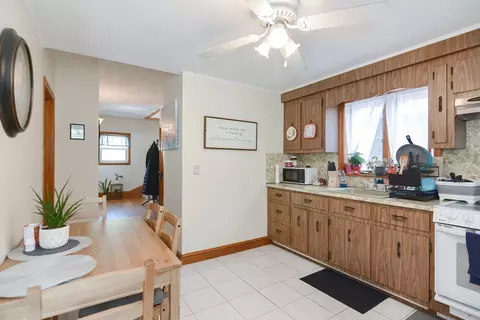 33 Wilbur St, Everett, MA 02149 photo 13