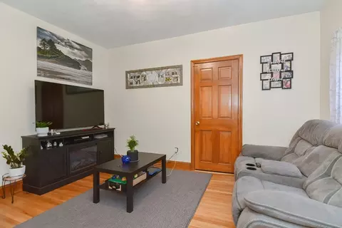 33 Wilbur St, Everett, MA 02149 photo 14