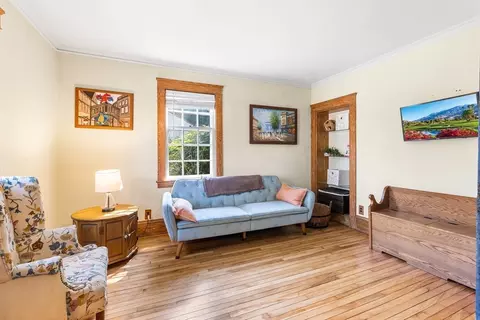Living - 52 Flagg St, Worcester, MA 01602 photo 2 of 2
