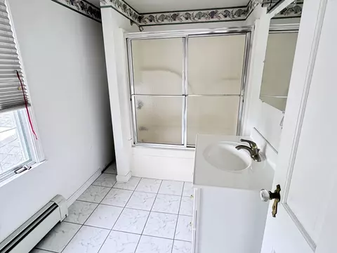 Bath - 1428 Highland Ave, Fall River, MA 02720 photo 5 of 5