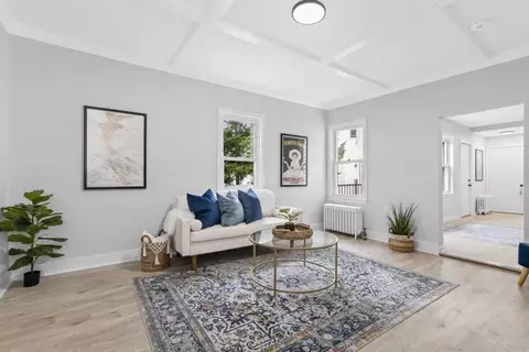 10 Newcomb St #10, Medford, MA 02155