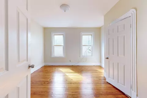 427-429 Ferry St, Everett, MA 02149 photo 8