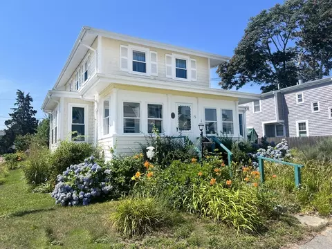 15 Cottonwood Ave, Wareham, MA 02558