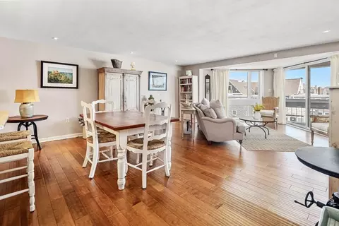1 Commodore Ct #302, Hull, MA 02045 photo 4