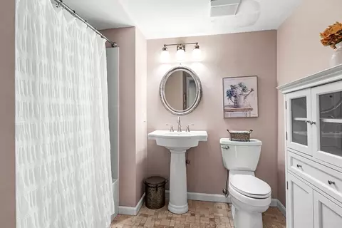 1 Commodore Ct #302, Hull, MA 02045 photo 10
