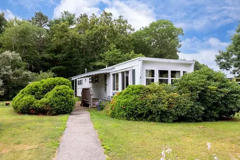 6 Deer Hill Ln, Plymouth, MA 02360