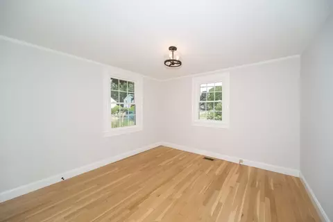 18 Hampton Rd, Natick, MA 01760 photo 14