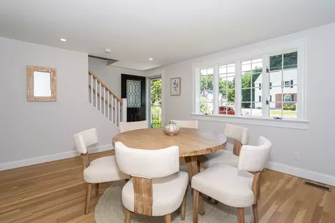 18 Hampton Rd, Natick, MA 01760 photo 7